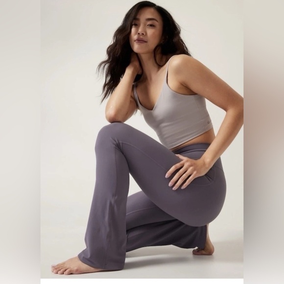Athleta Leggings Women's Size Large Purple Grey Transcend Slim Pant Flare - Picture 5 of 10